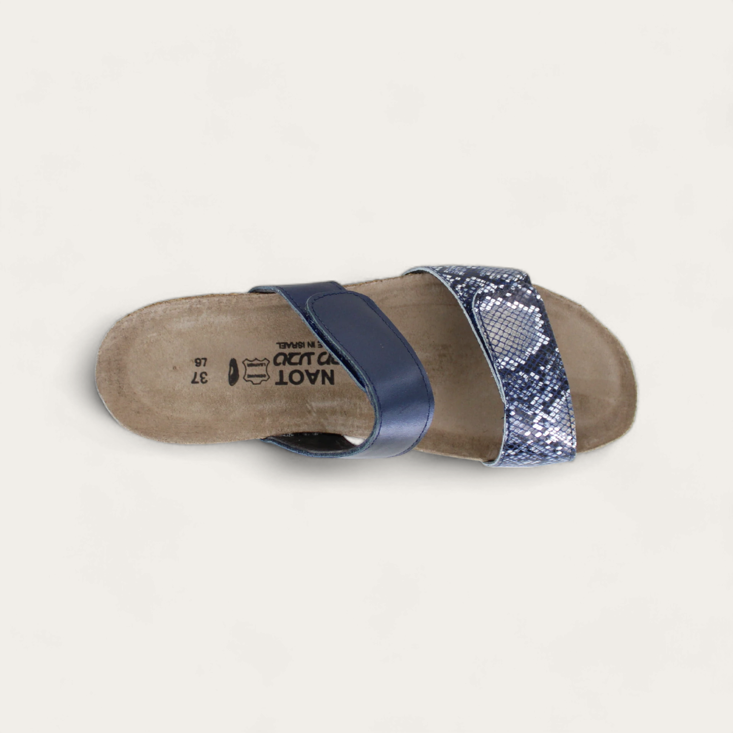 ALTHEA-04035-PER-6-with-background_9eb17868-58c1-47d8-8872-8158fc7c0b19