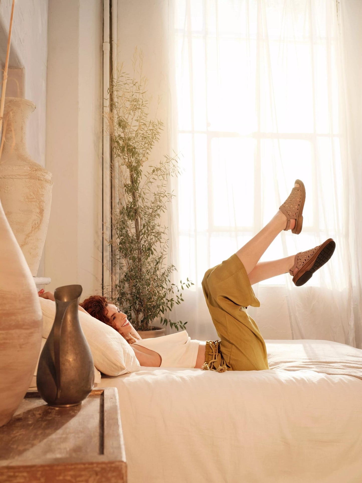 AMADORA-63417-H53-9-with-background_ea91a033-2c5d-4fae-9984-7d7975b5bbf6