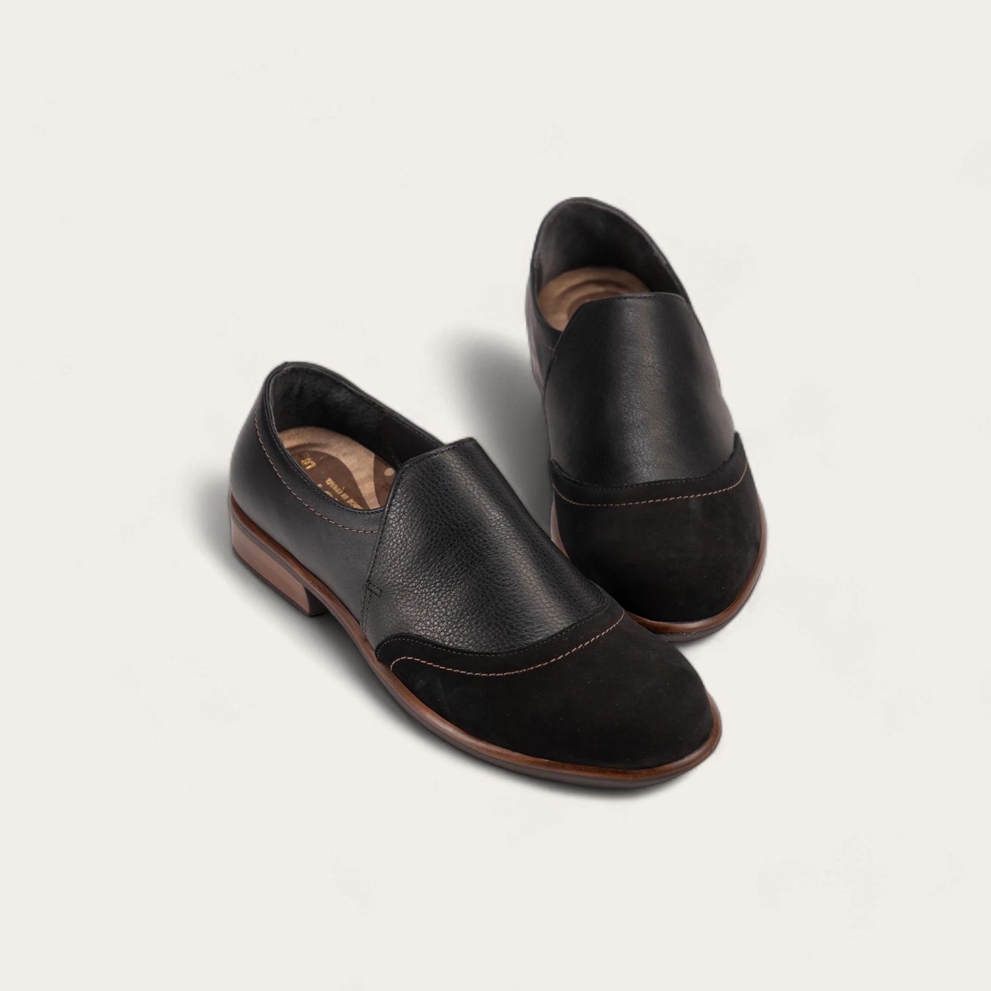 ANGIN-26054-NMN-6-with-background_4d270c7c-22f6-4d46-9769-75ff179a212f