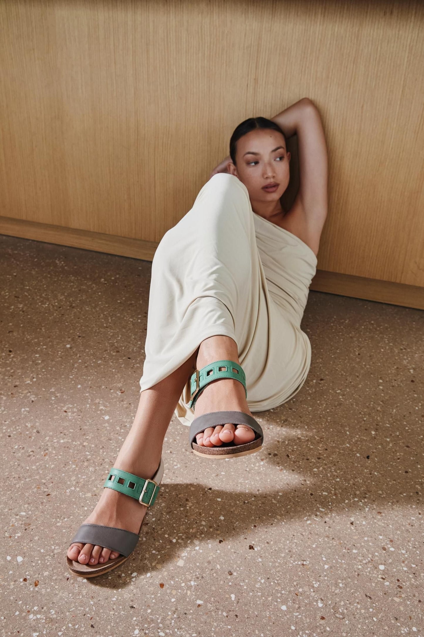 DYNASTY-5052-NWO-9-with-background_73f1464e-a248-44e6-ac31-616b766df26d