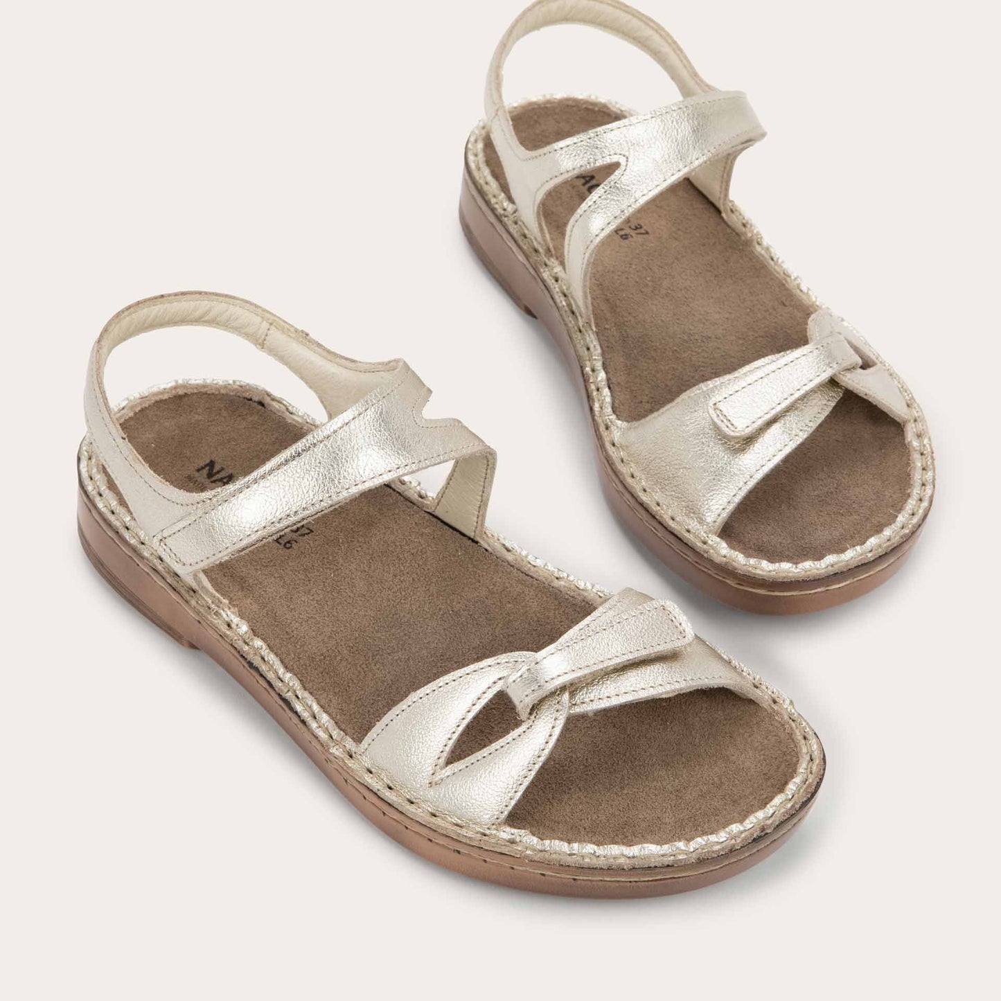 EVORA_F30-6_6c7e170d-1bc9-41ec-bda8-f52ead400246