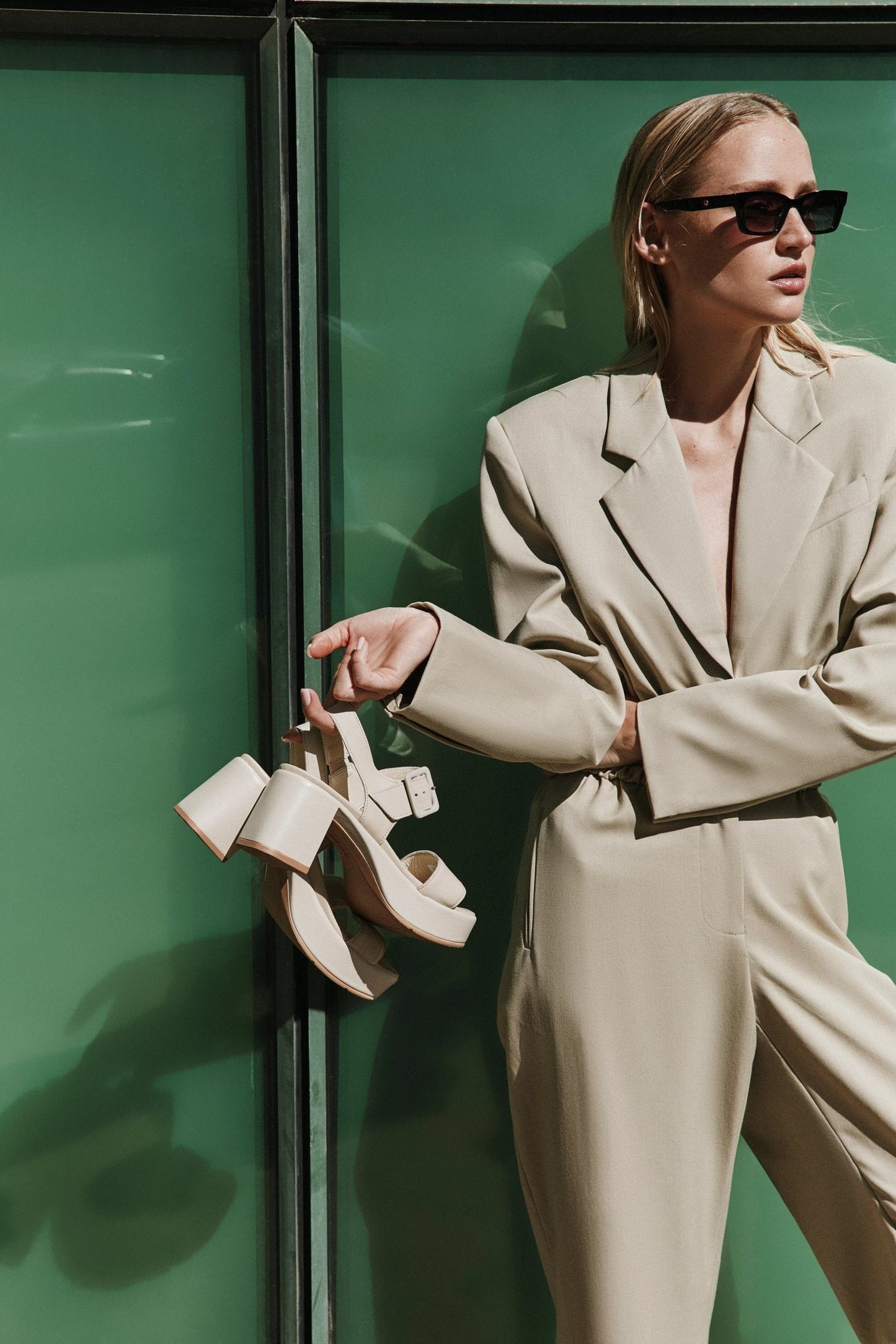 GLAMOUR-123101-HAP-9-with-background_69b4daf8-27a1-4815-b053-4e5a4f7031d5