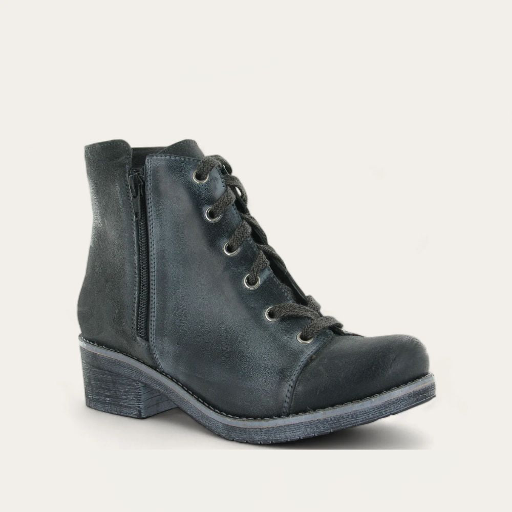 GROOVY-Midnight_Vintage_Ash-1_dfaa22fd-1cbb-4f16-a65a-3c0363a4cea8