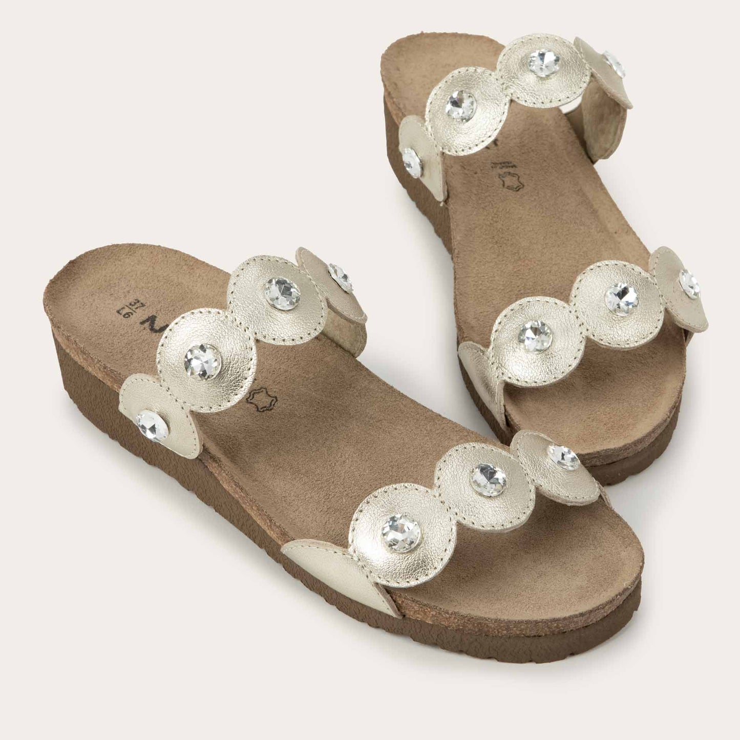 HAILEY_F30-6_fee6d2f1-7692-4ab8-9cae-70460761ef8b