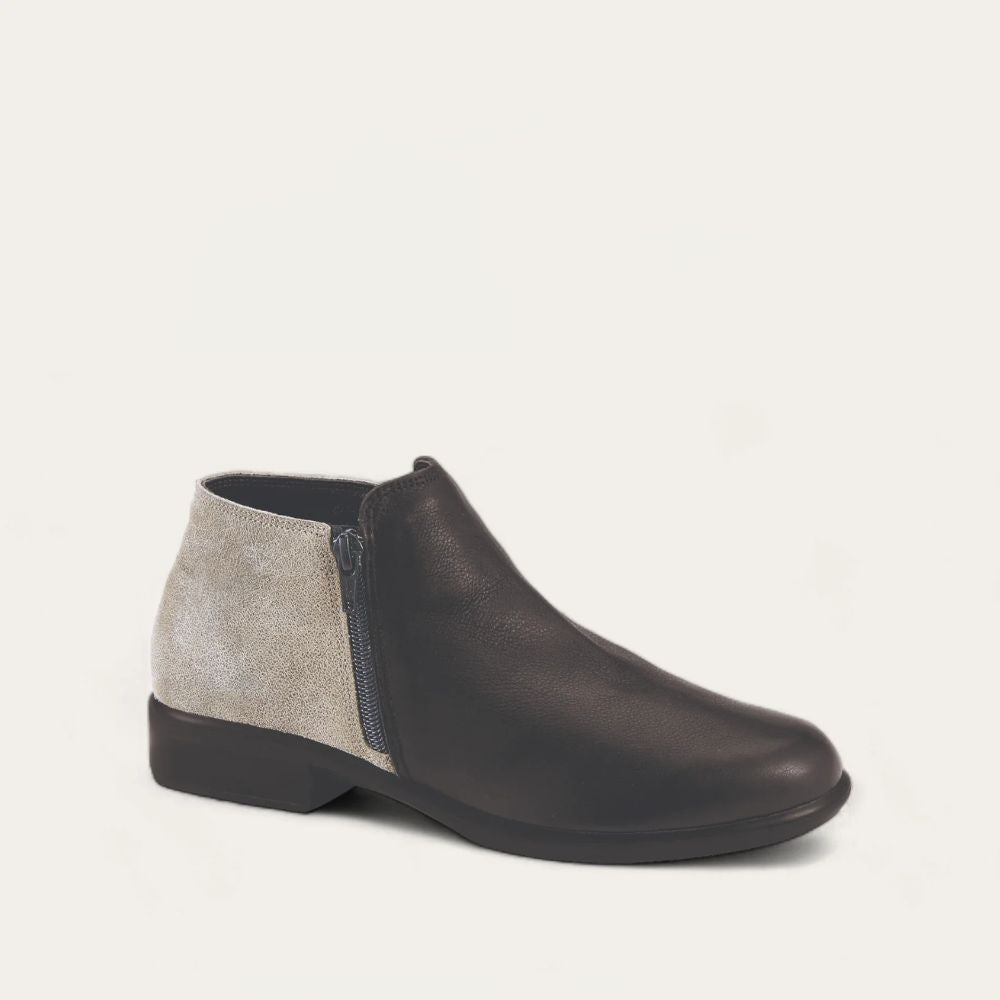 HELM-BLACK_SPECKLE_BEIGE-1_438fc6e2-e8e9-4804-97f2-a97f1491c326