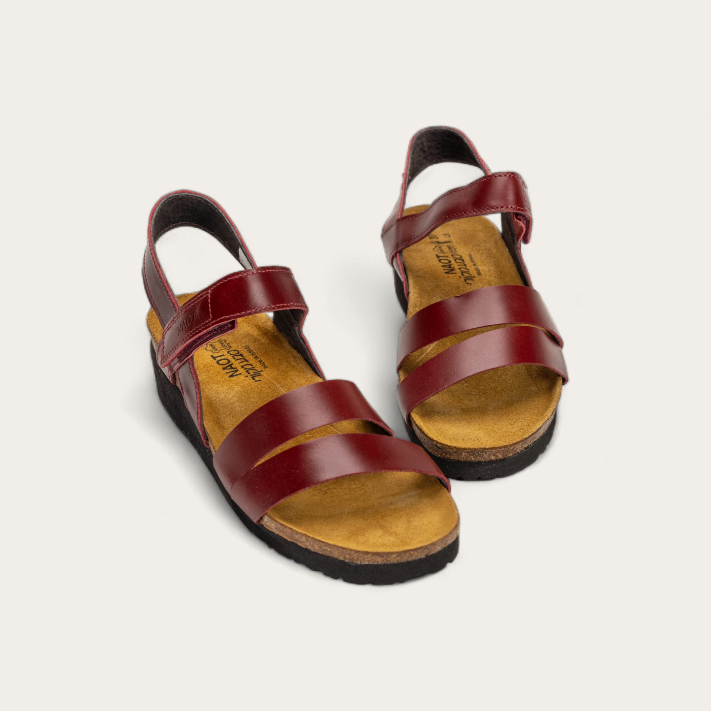 KAYLA-7806-080-6-with-background_2a2119cc-e363-4e71-a862-93f3e68aa44e