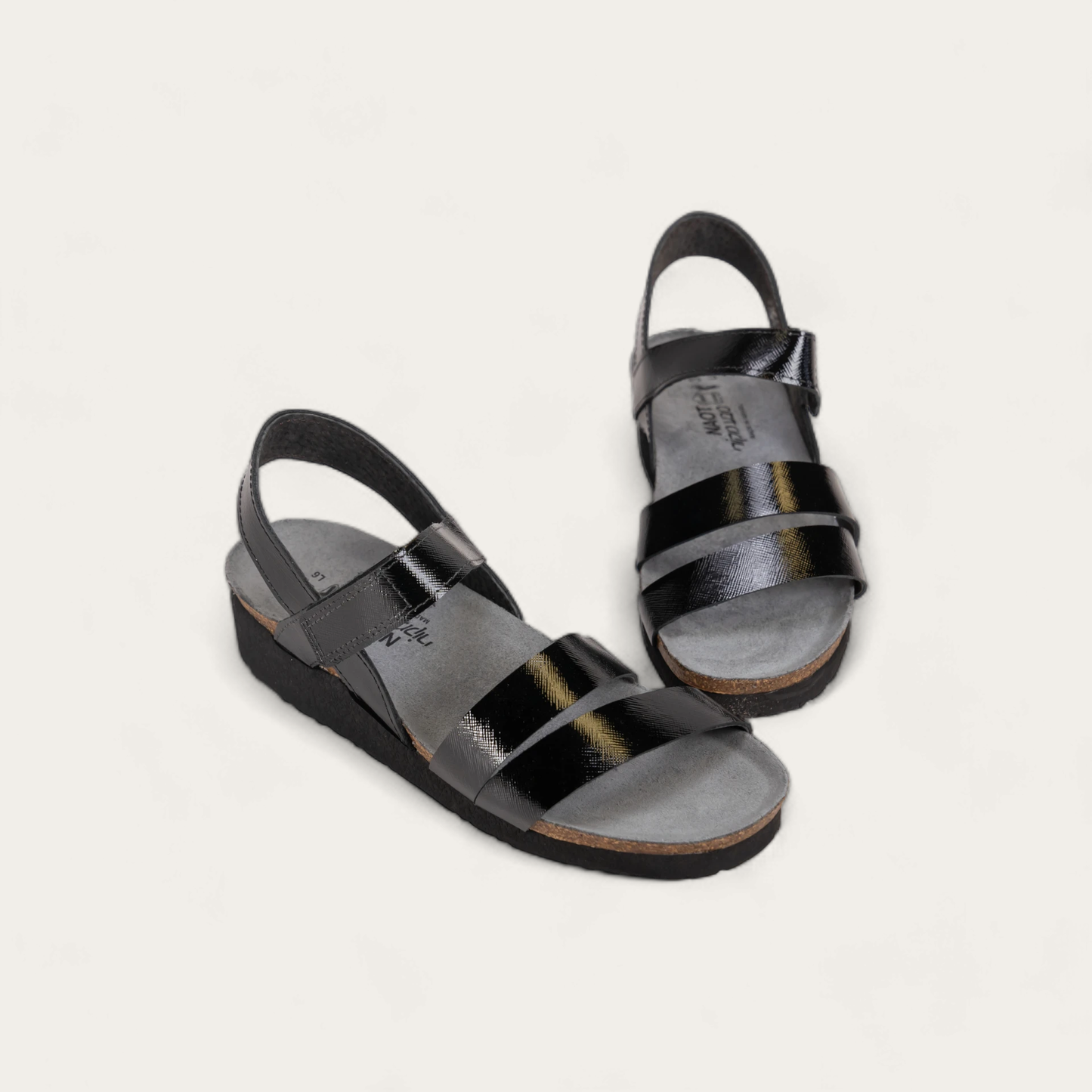 KAYLA-7806-B96-6-with-background_d4a8b731-435c-45f7-93fa-e0807598e954