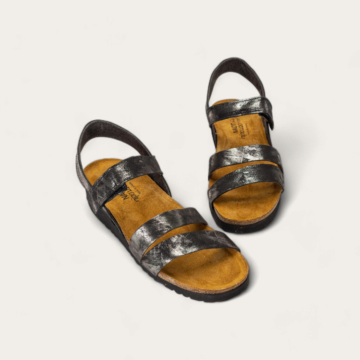 KAYLA-7806-BAB-6-with-background_26fa812c-1676-4cc4-ad43-79e8a118c217