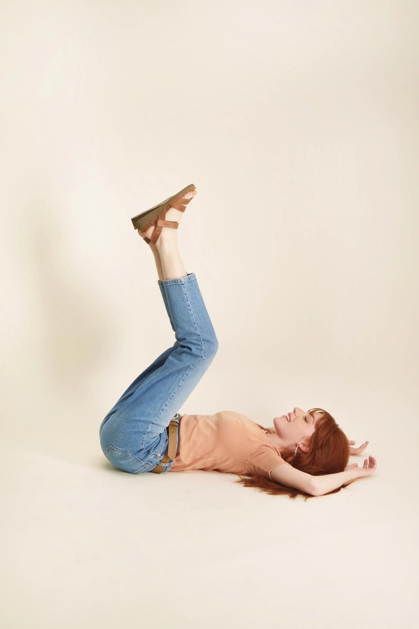 KAYLA-7806-E69-9-with-background_614cc743-aa0d-4154-a011-77fba3233528