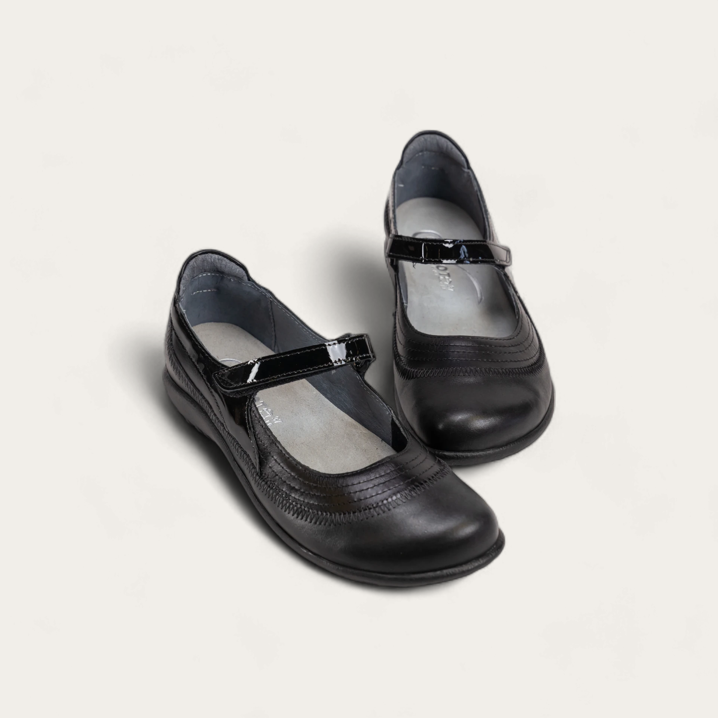 KIREI-11042-N3H-6-with-background_88581d48-8211-4abd-bc84-fce647cce66a