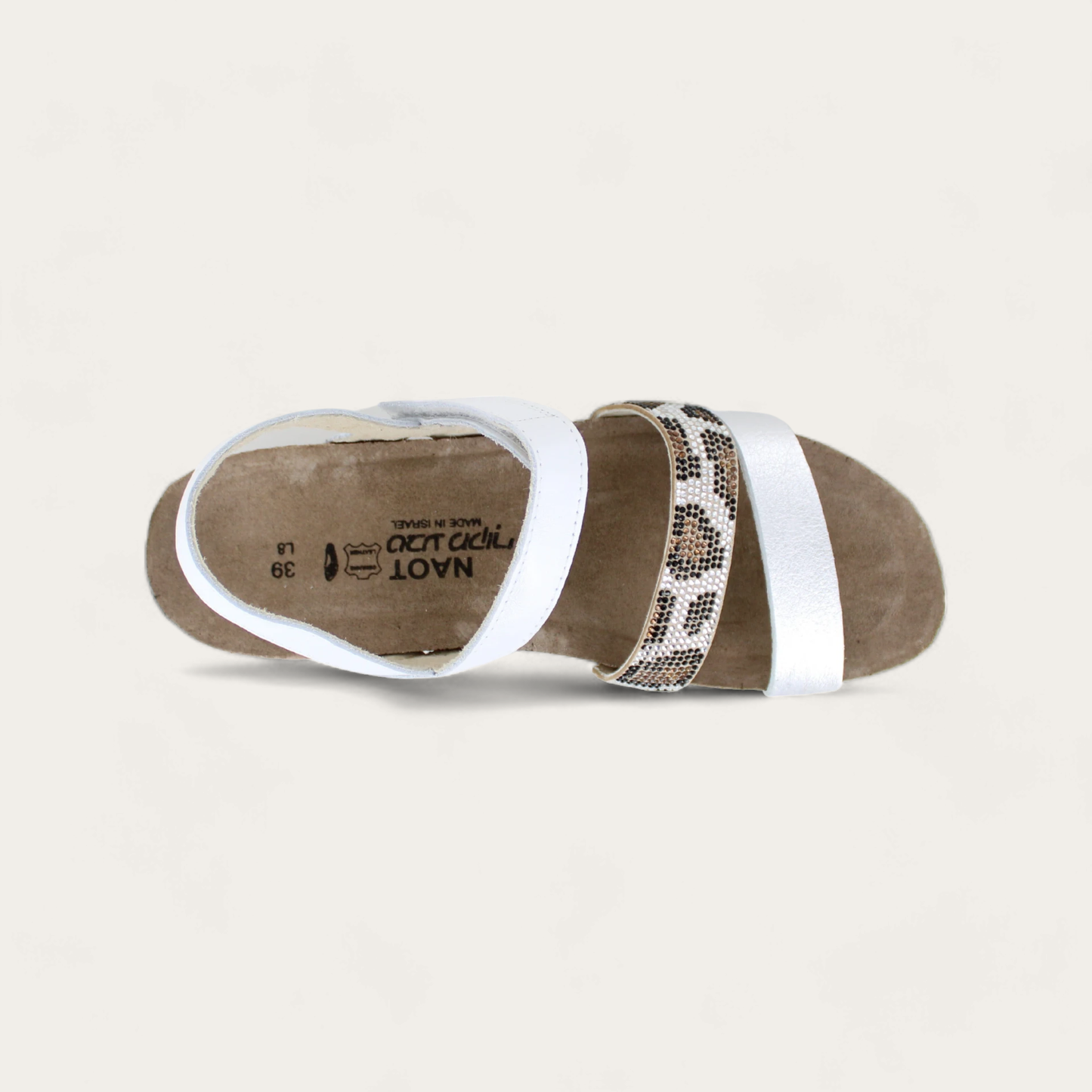 KRISTA-07807-WDU-6-with-background_1119394c-f9ef-4118-ba9f-869ca7909b0f