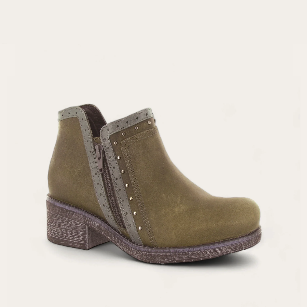 Meditate-_green_ab97bff3-6ebb-45d0-aab8-88829961b97c