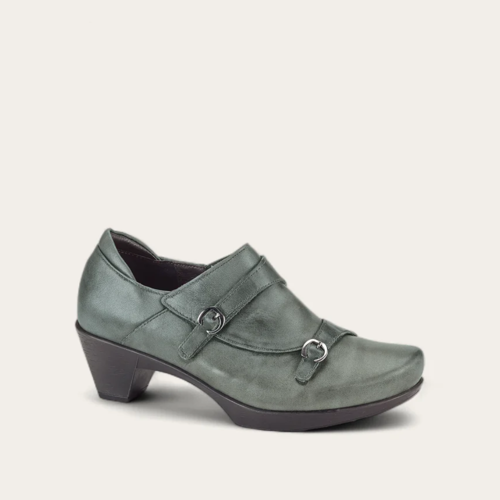 Present-_Vintage_Smoke_Leather_37beab1b-ac06-4e08-8a95-a2d3e82cb985