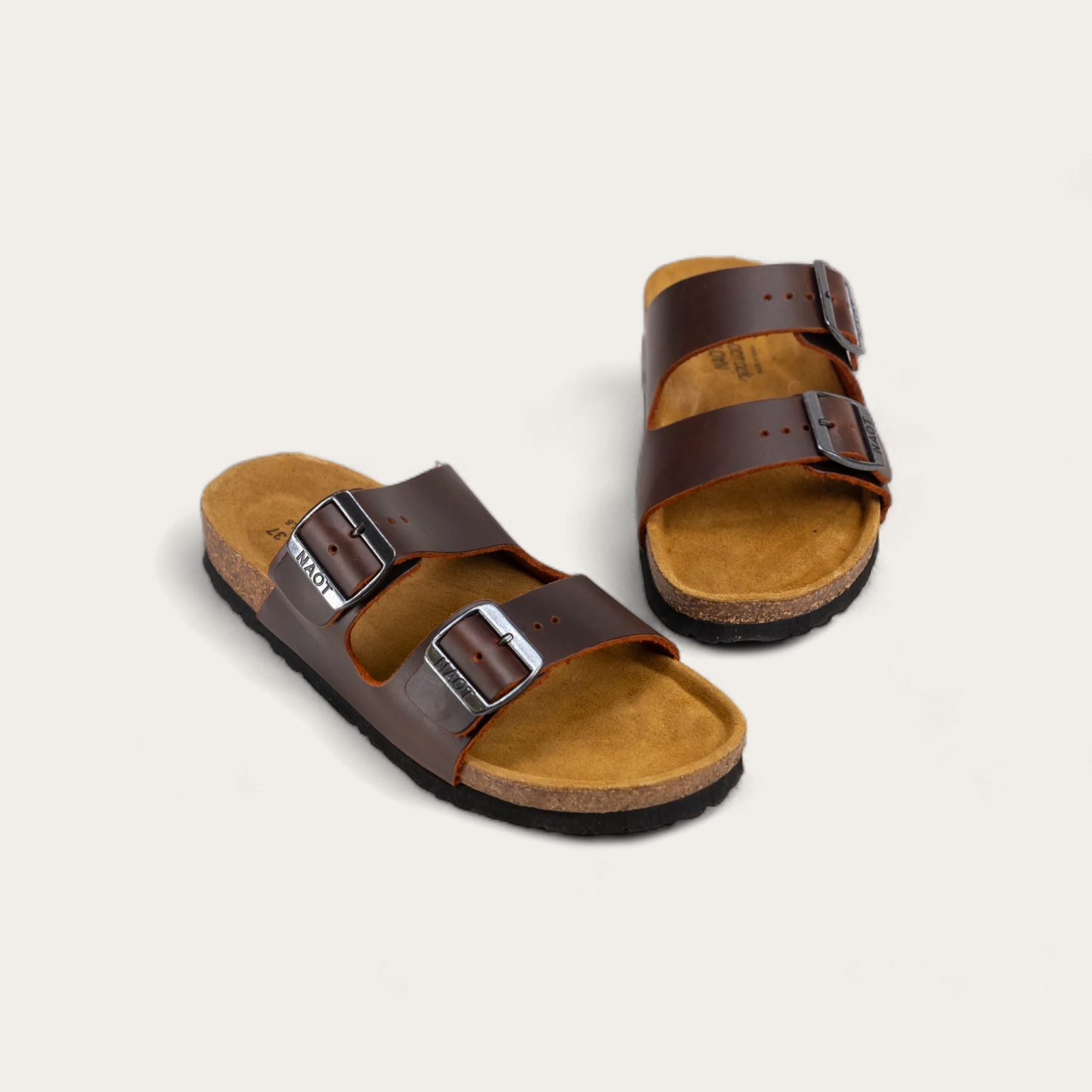 SANTABARBARA-7500-739-6-with-background_e53535d8-ba19-4a02-a185-2322dbc36247