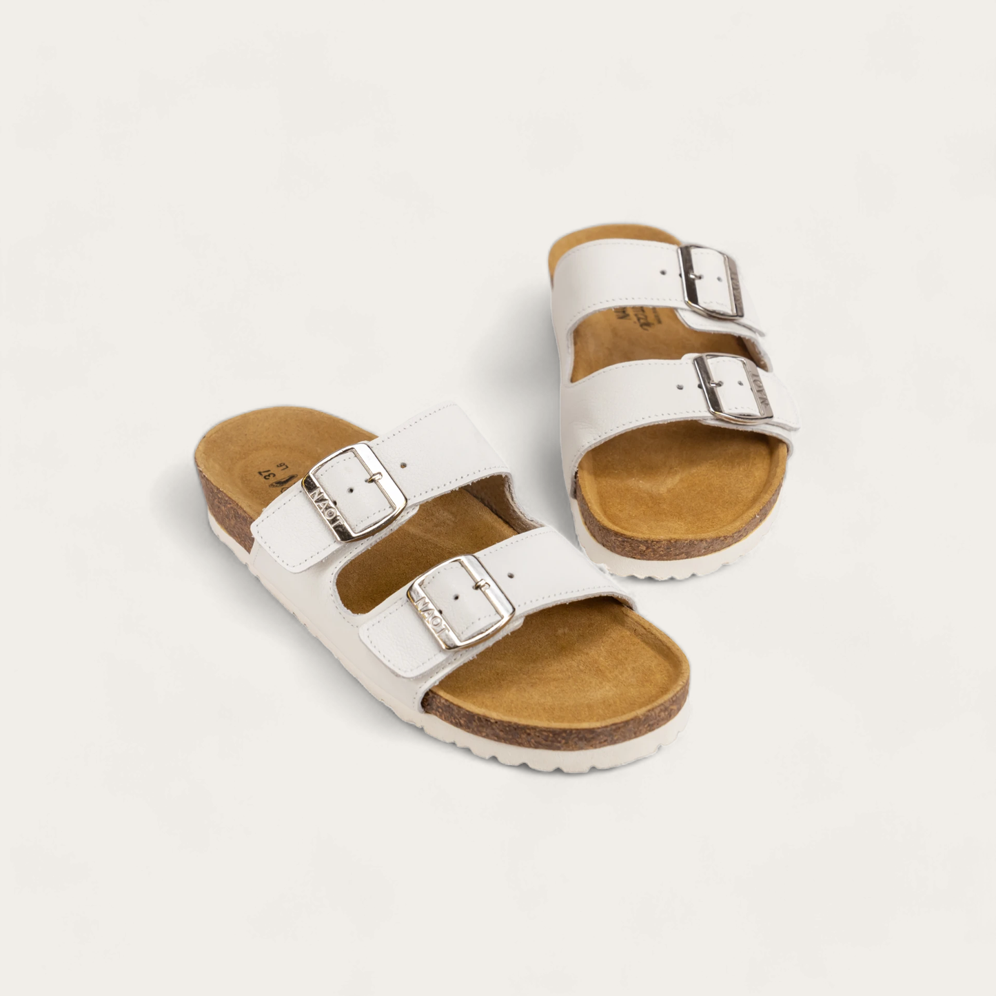 SANTABARBARA-7500-H63-6-with-background_5b048b69-0f35-42df-8f58-26a806335da5