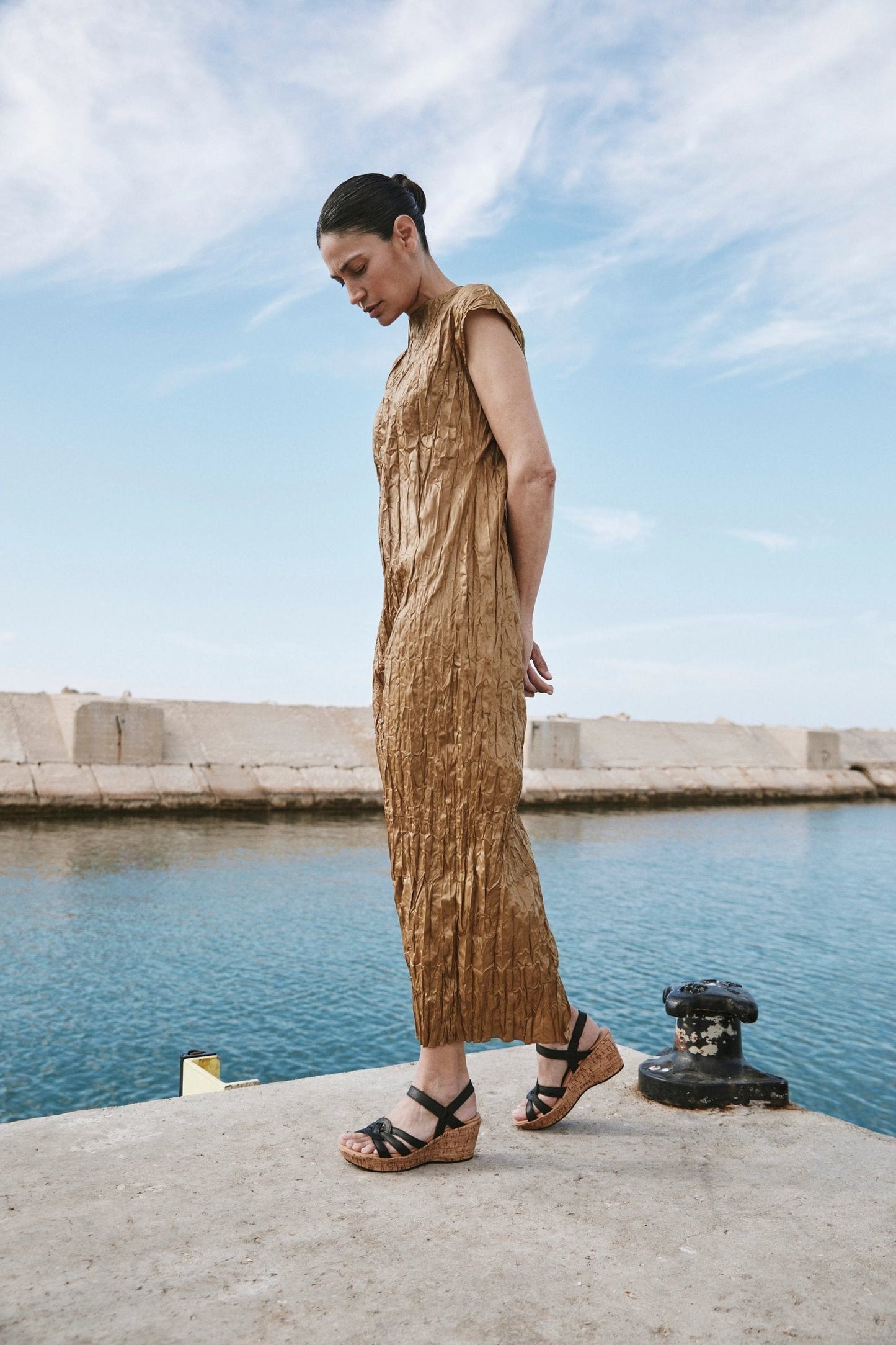 TROPICAL-112113-BA6-9-with-background_18d1c5c6-8a64-48c8-a609-84676e16bf8c