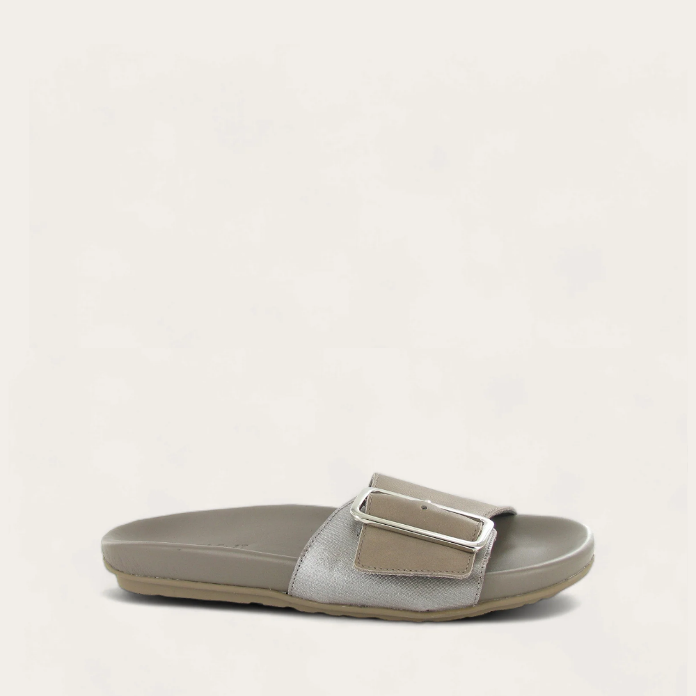 Tahiti-_Soft_Stone_Lthr_Silver_Threads_Lthr_5f7b73a6-b264-4f8e-a8f3-08b2637c8004