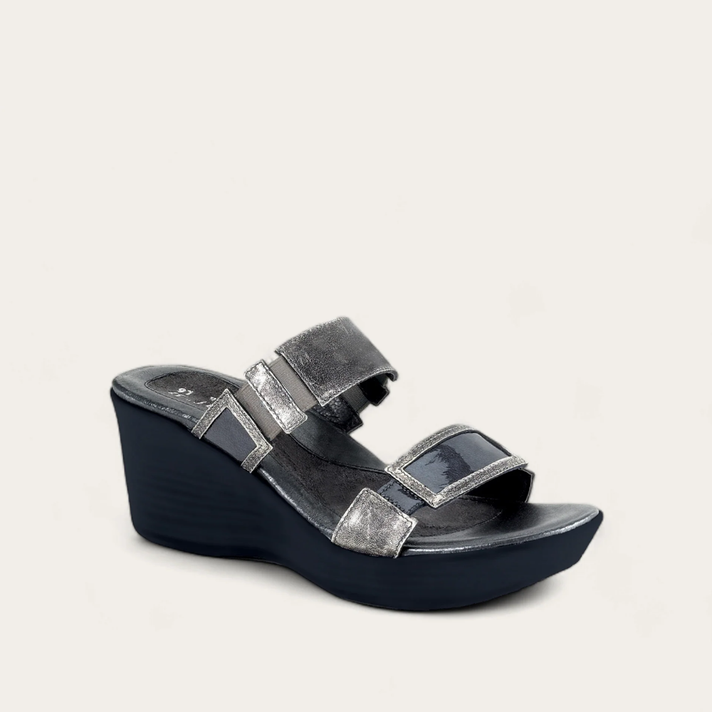 Treasure-_Metal_Leather_Gray_Patent