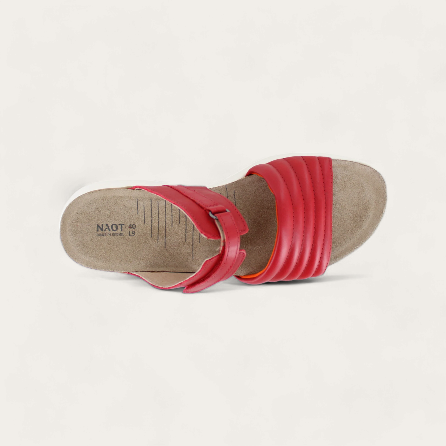 VESTA-25010-C60-6-with-background_78818f62-dfc8-4533-84c0-bd2746e68f49