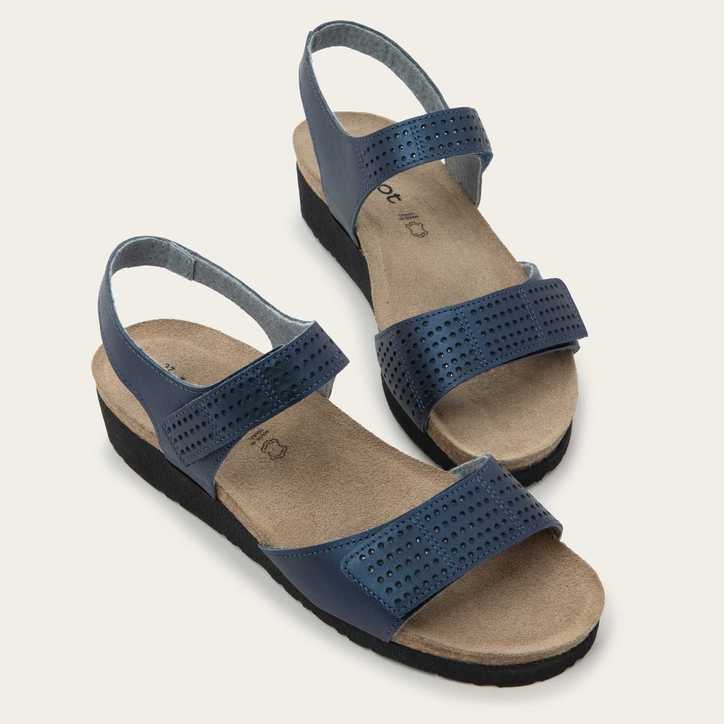 VIVIAN_PP4-6_f15510ba-efed-4767-91e4-292d20edcd14