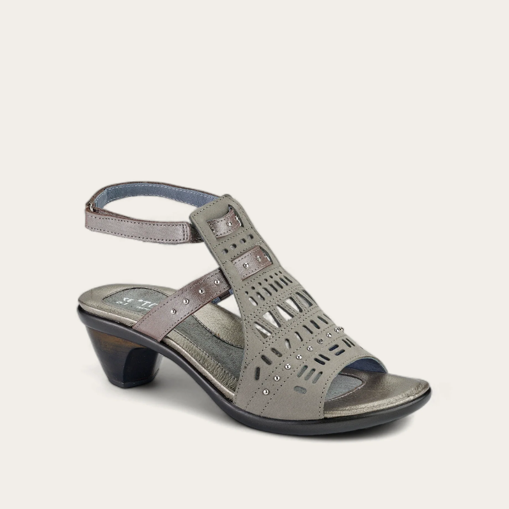 Vogue-_Light_Gray_Nubuck_Silver_Threads