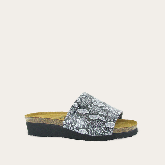 ALANA-27V-1-27aba2ac-c6a8-4a14-af77-38f869910e4d