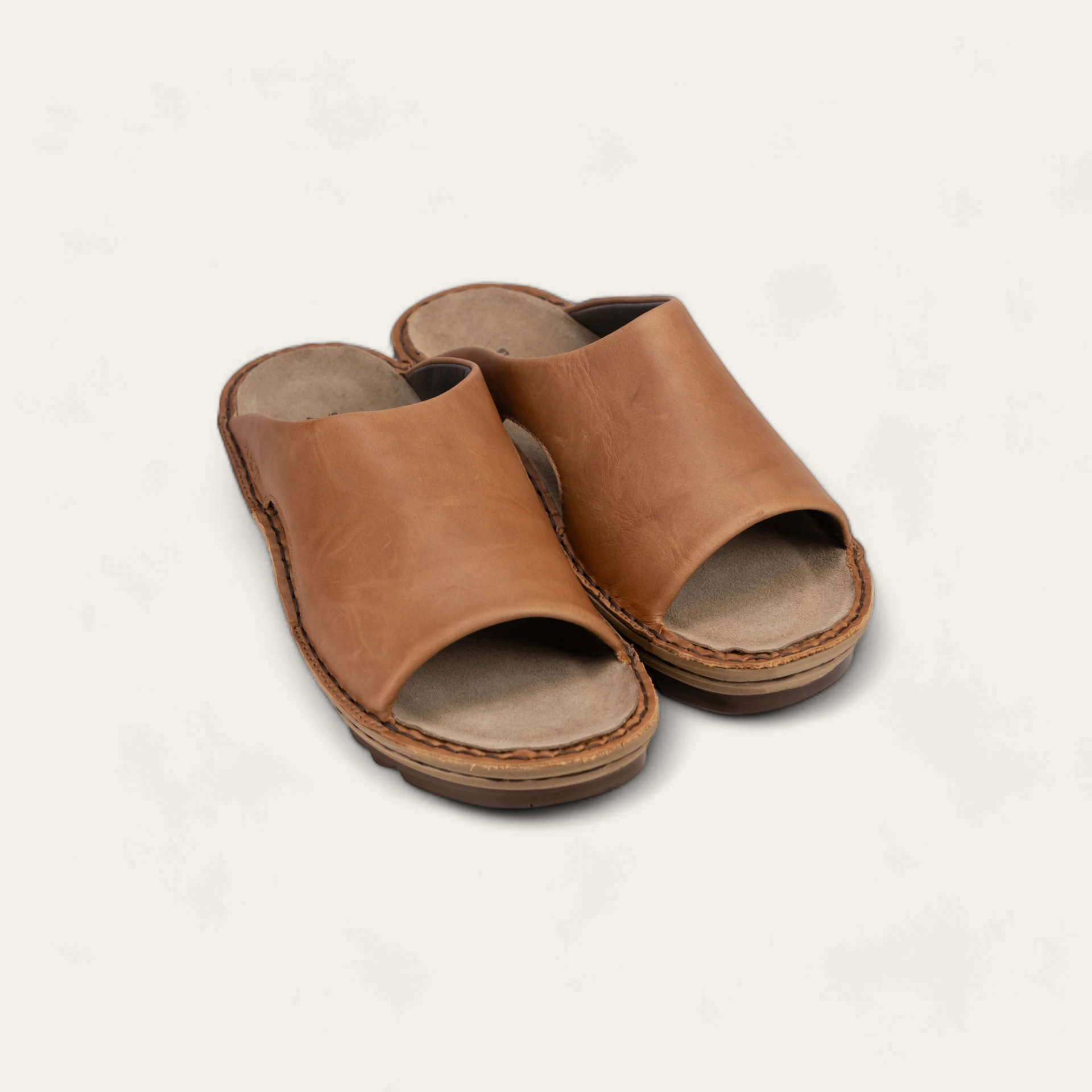 Ardisia | Naot Footwear US