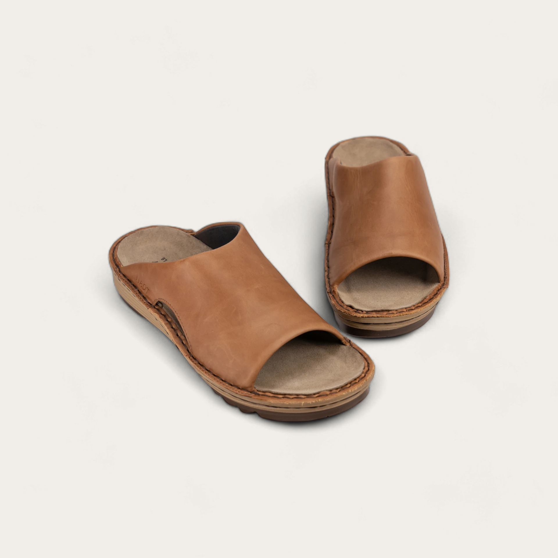 Ardisia | Naot Footwear US