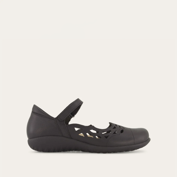Agathis | Naot Footwear US
