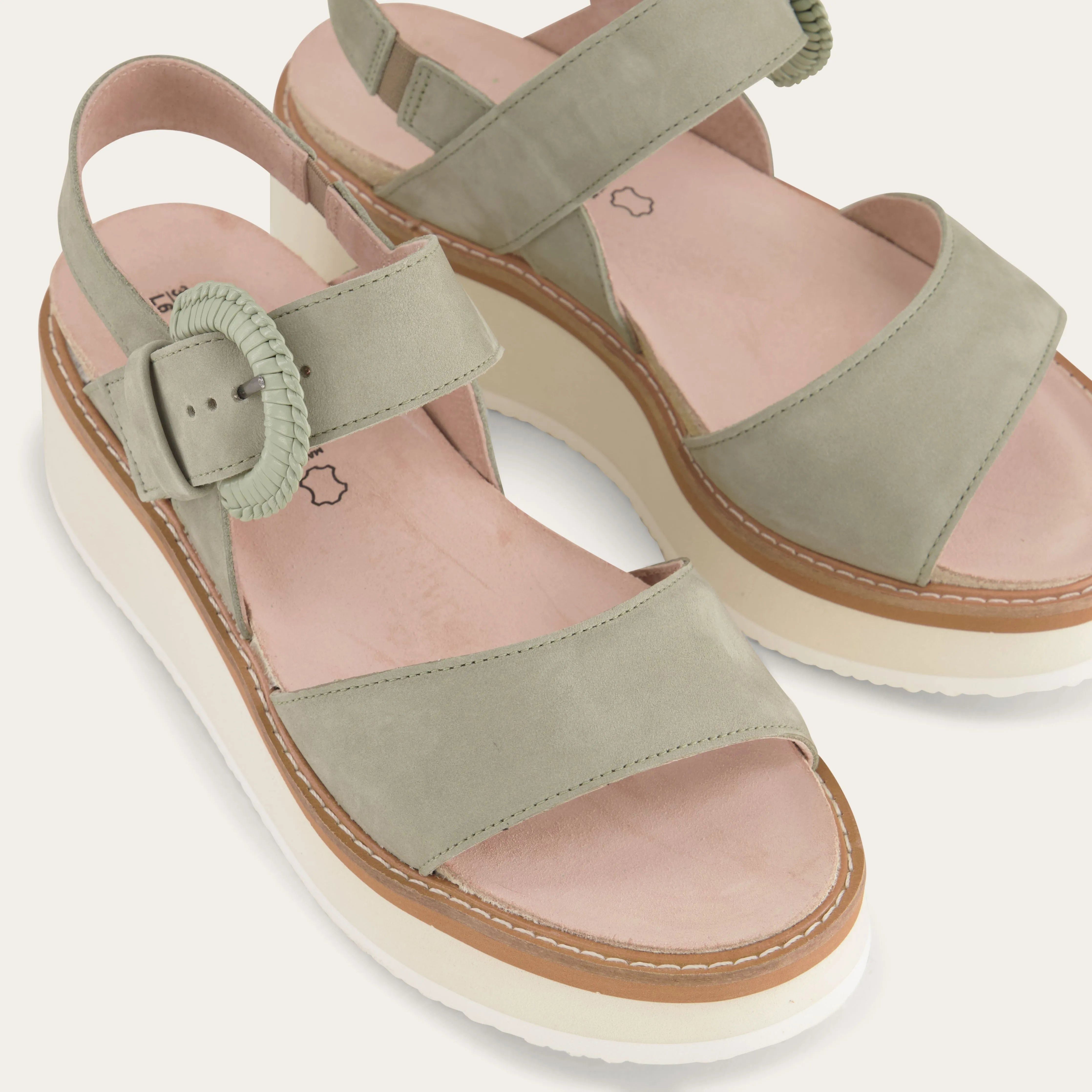 nao① Crepe | Naot Footwear US