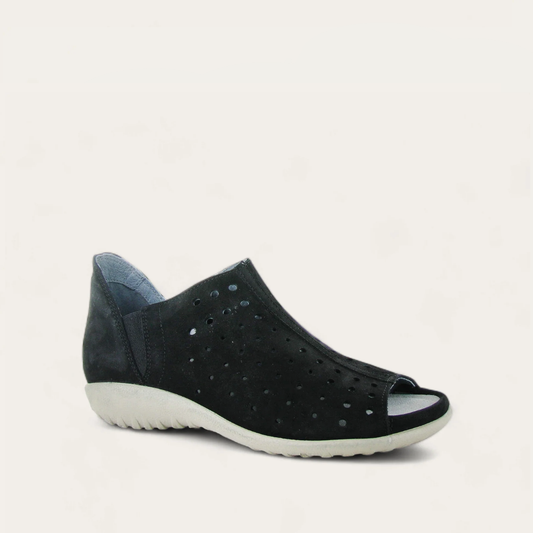 Hikoi-_Black_Velvet_Nubuck_01db8d3a-308c-4d36-a773-4c62472bd6ec