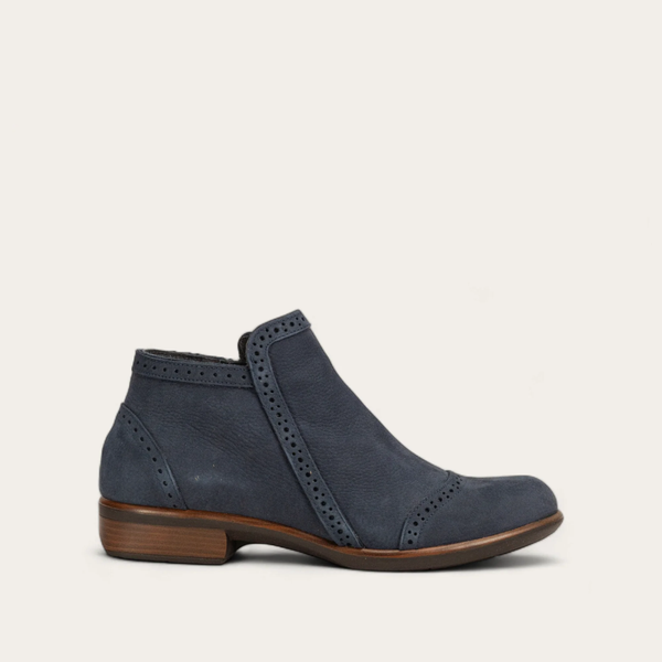 Nefasi_navy_1_de8f3f76-ef54-