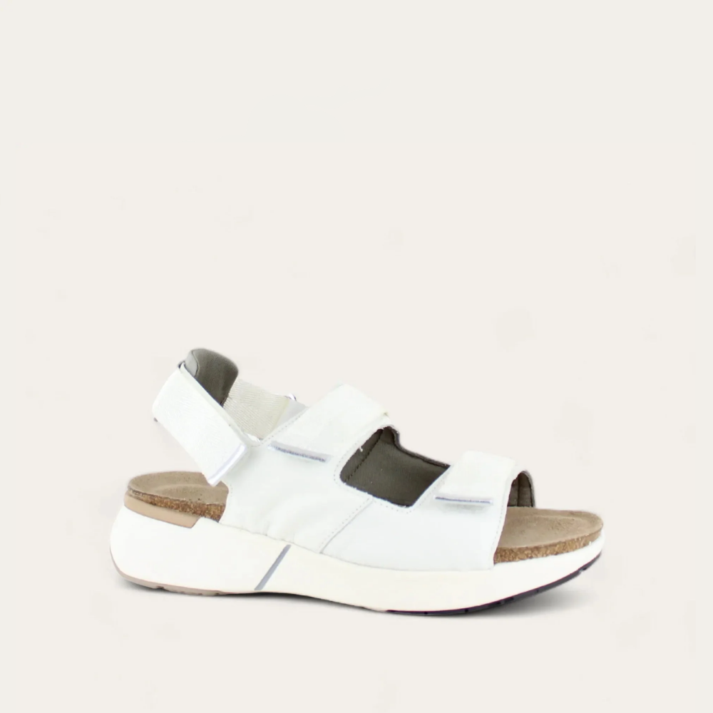 Odyssey-_Soft_White_Lthr_Light_Gray_Nubuck_Soft_Silver_Lthr_a6bb8d00-e1c9-4ec7-a151-0a4e6c2545d5