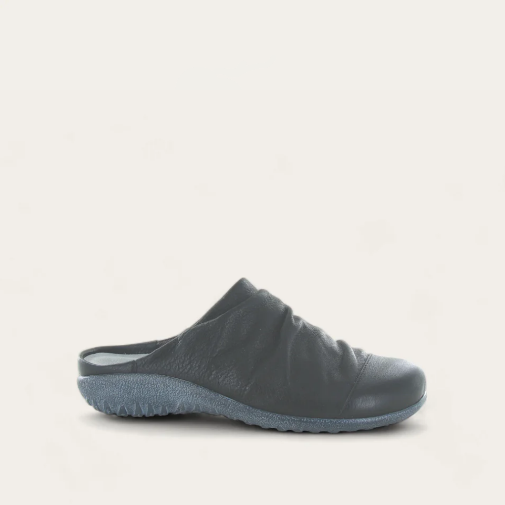 Paretao-_Soft_Black_Lthr_db6450da-2c75-4d40-95c8-b3659c64357e