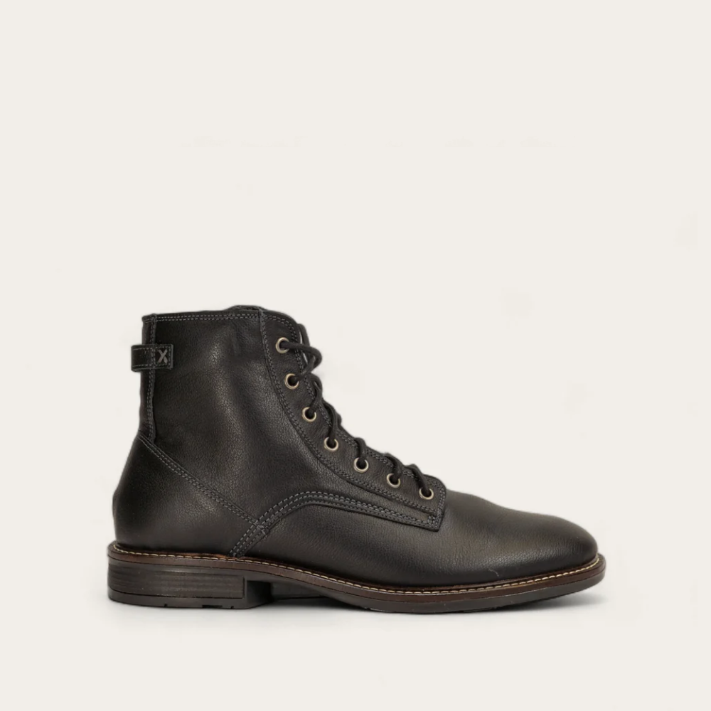 Superior-_Soft_Black_Lthr_1_e09d9492-429e-42ee-bd9b-eca69069e8d3