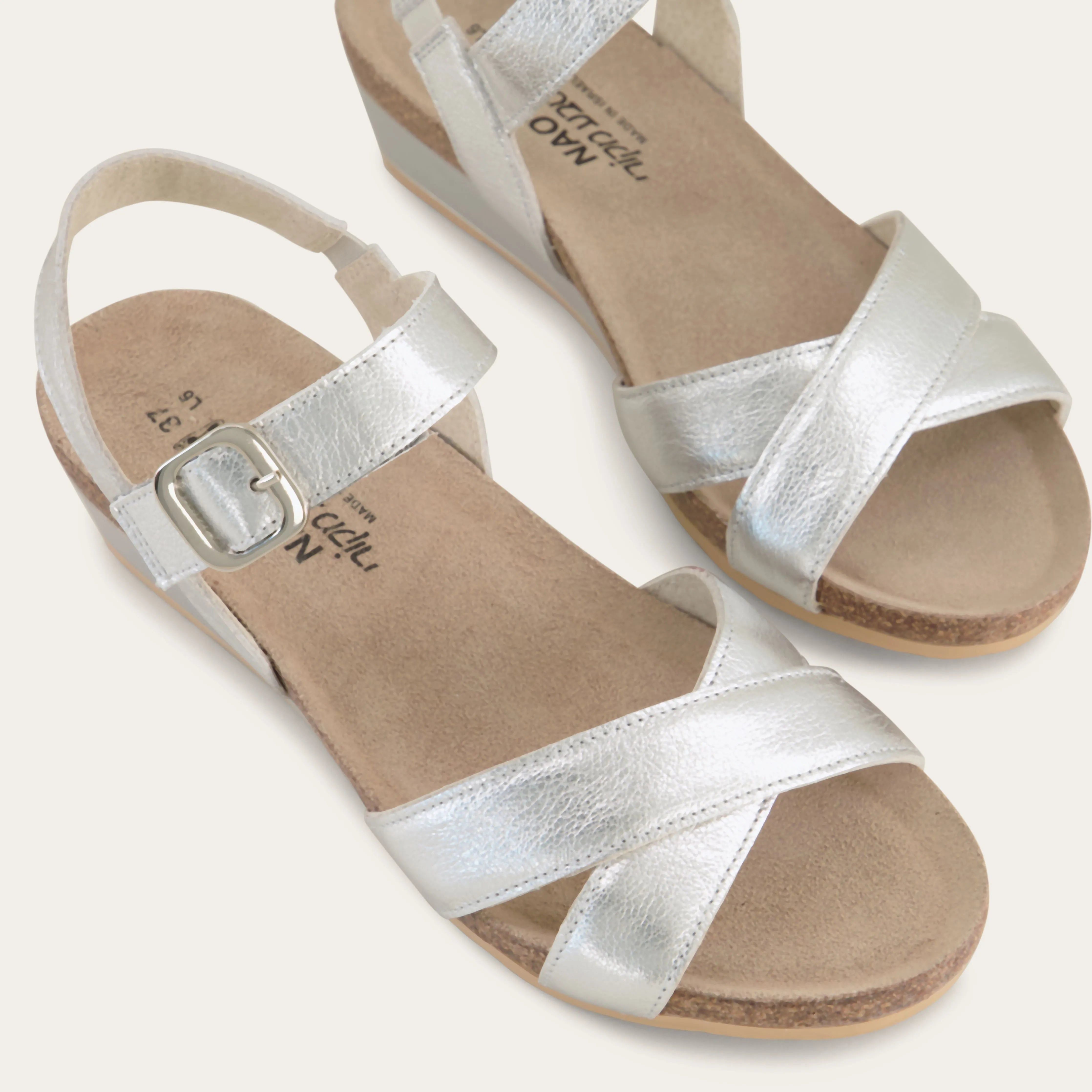 Throne | Naot Footwear US