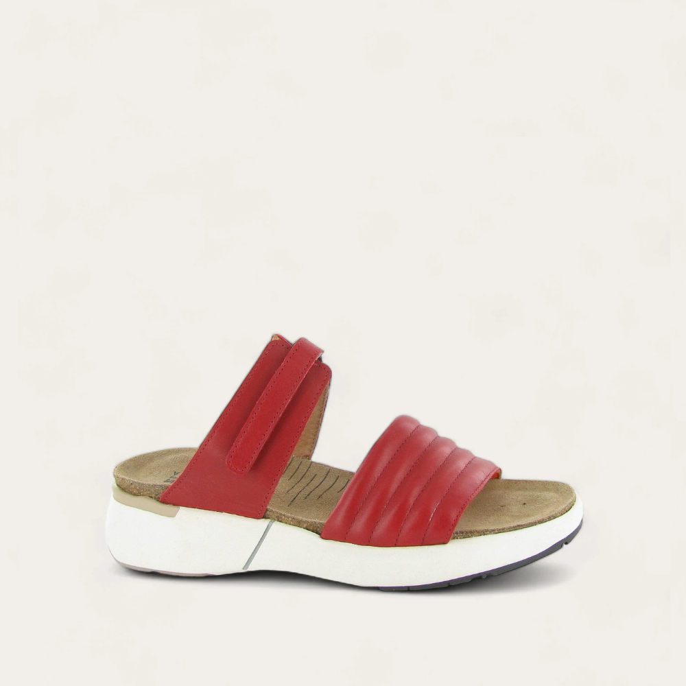 Vestra-_Kiss_Red_Leather