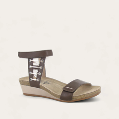 Wizard | Naot Footwear US